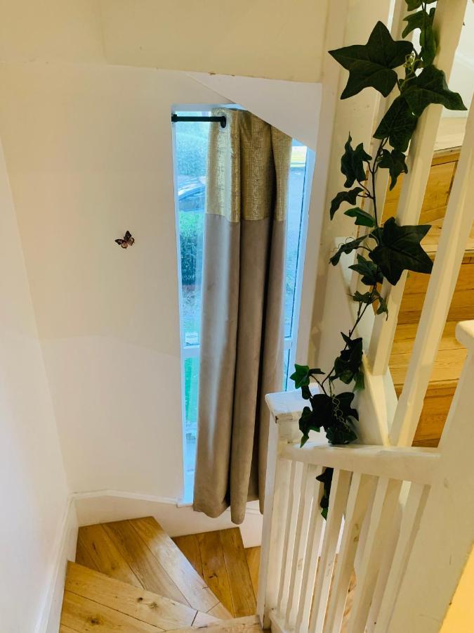 Riverside Double Room With Double Sofa Bed 伦敦 外观 照片
